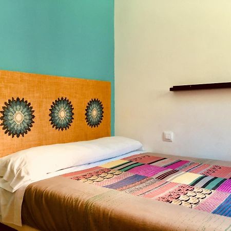 Duermevela Hostel เซโกเวีย ภายนอก รูปภาพ