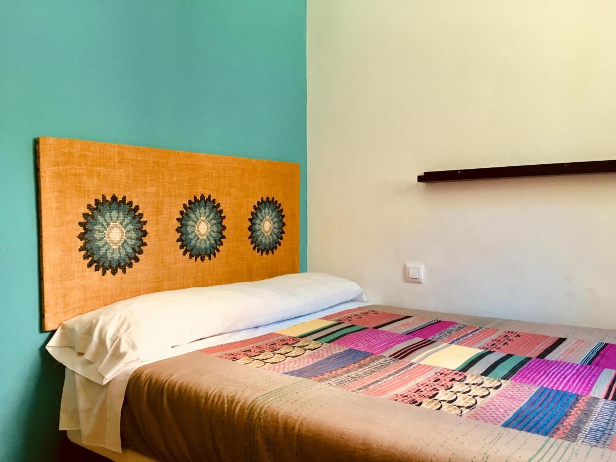 Duermevela Hostel เซโกเวีย ภายนอก รูปภาพ